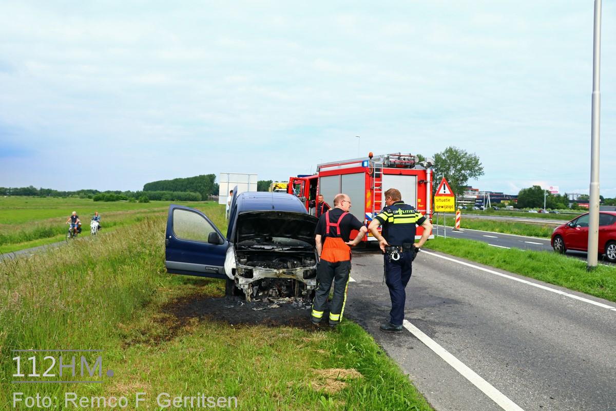 16-05-31 Prio 1 Voertuigbrand - Provincialeweg N452 (Waddinxveen) (14) (Kopie)