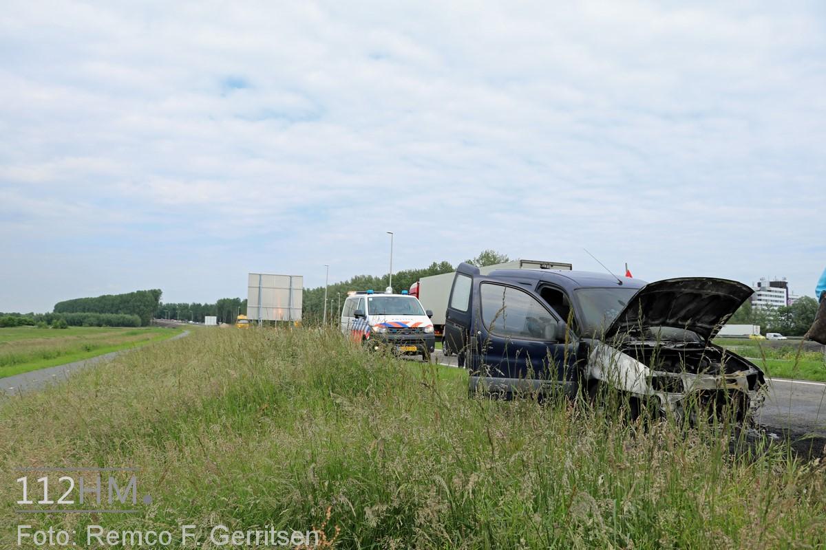 16-05-31 Prio 1 Voertuigbrand - Provincialeweg N452 (Waddinxveen) (20) (Kopie)