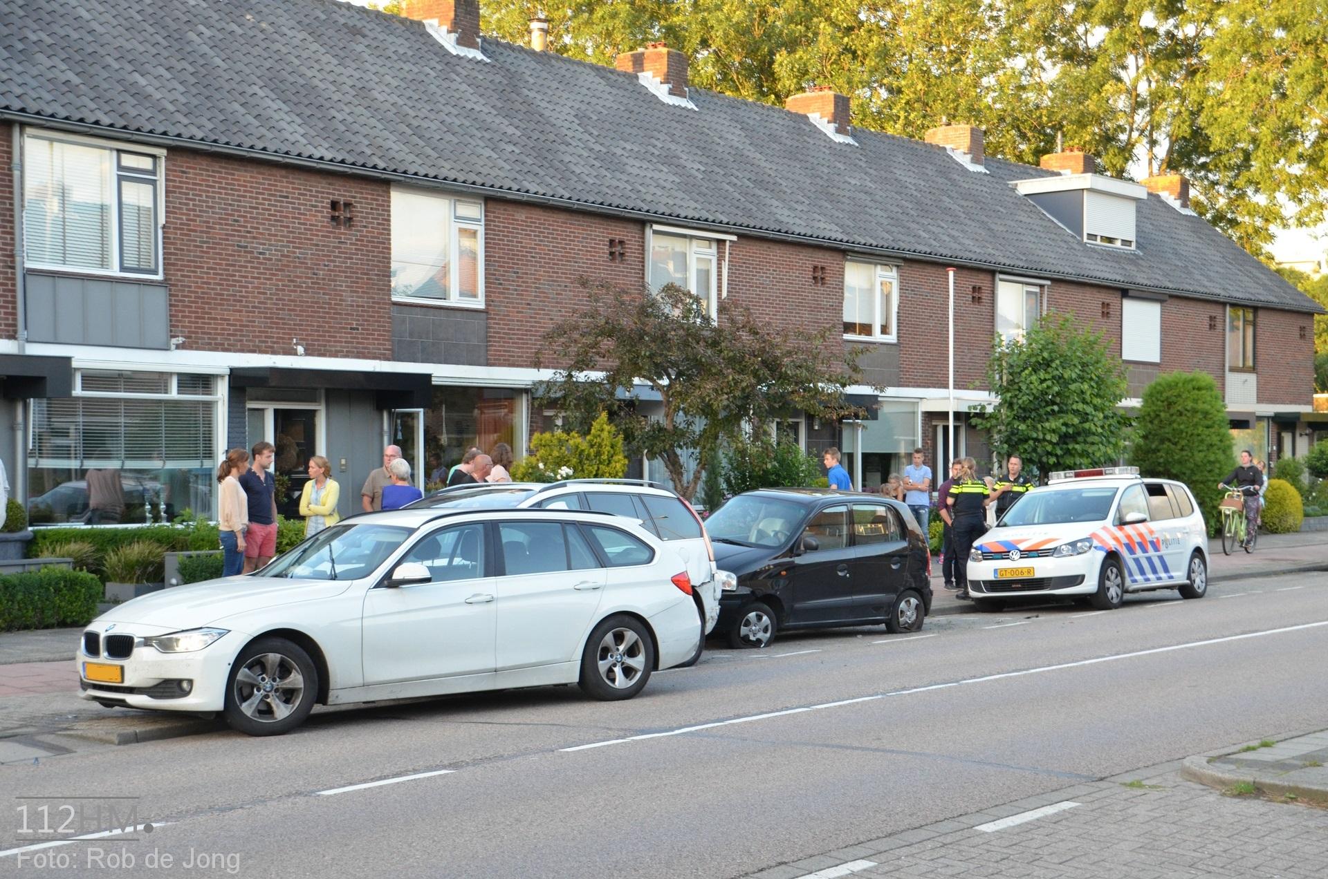 Ongeval met geparkeerde auto's Beethovenlaan WDN 01