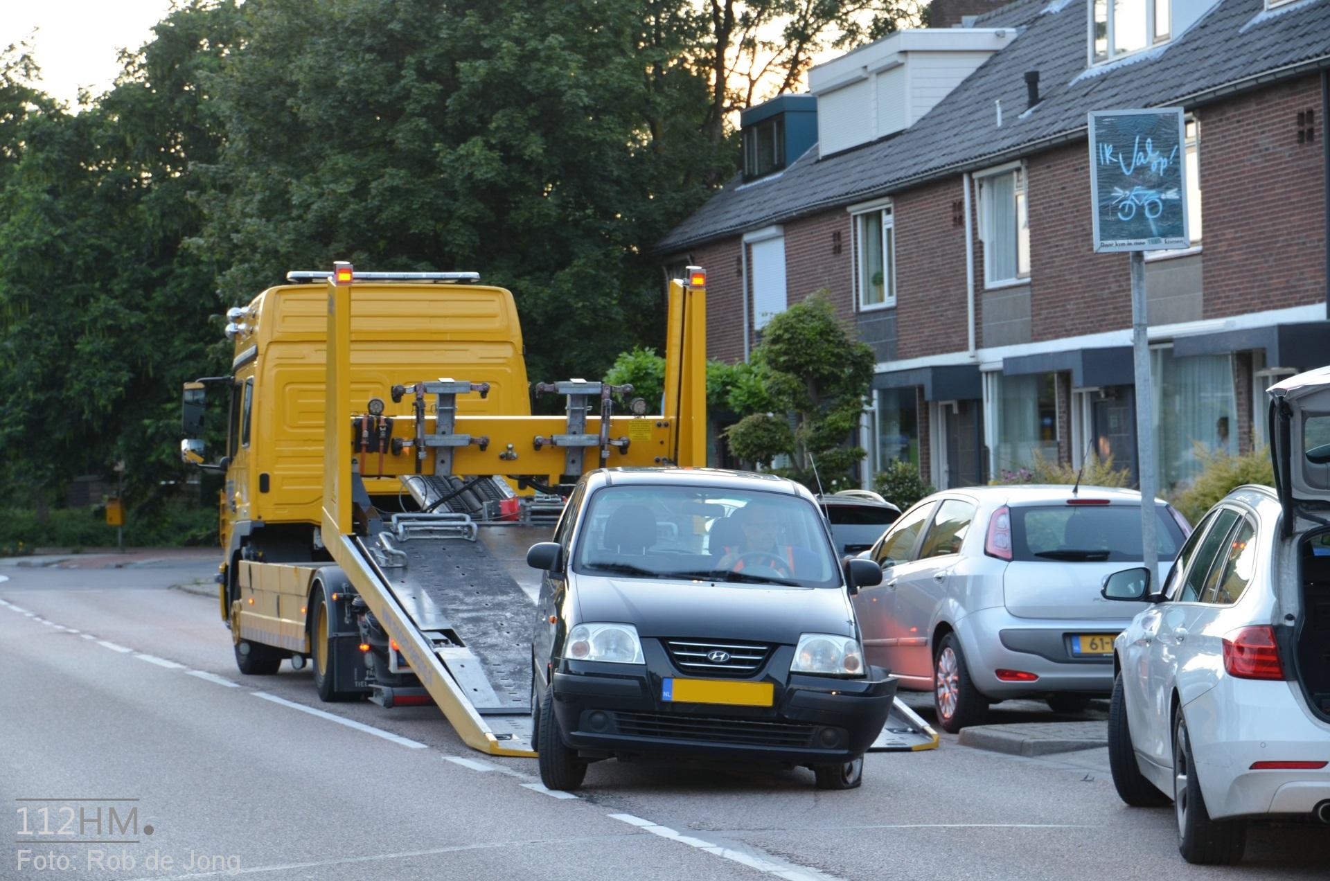 Ongeval met geparkeerde auto's Beethovenlaan WDN 11