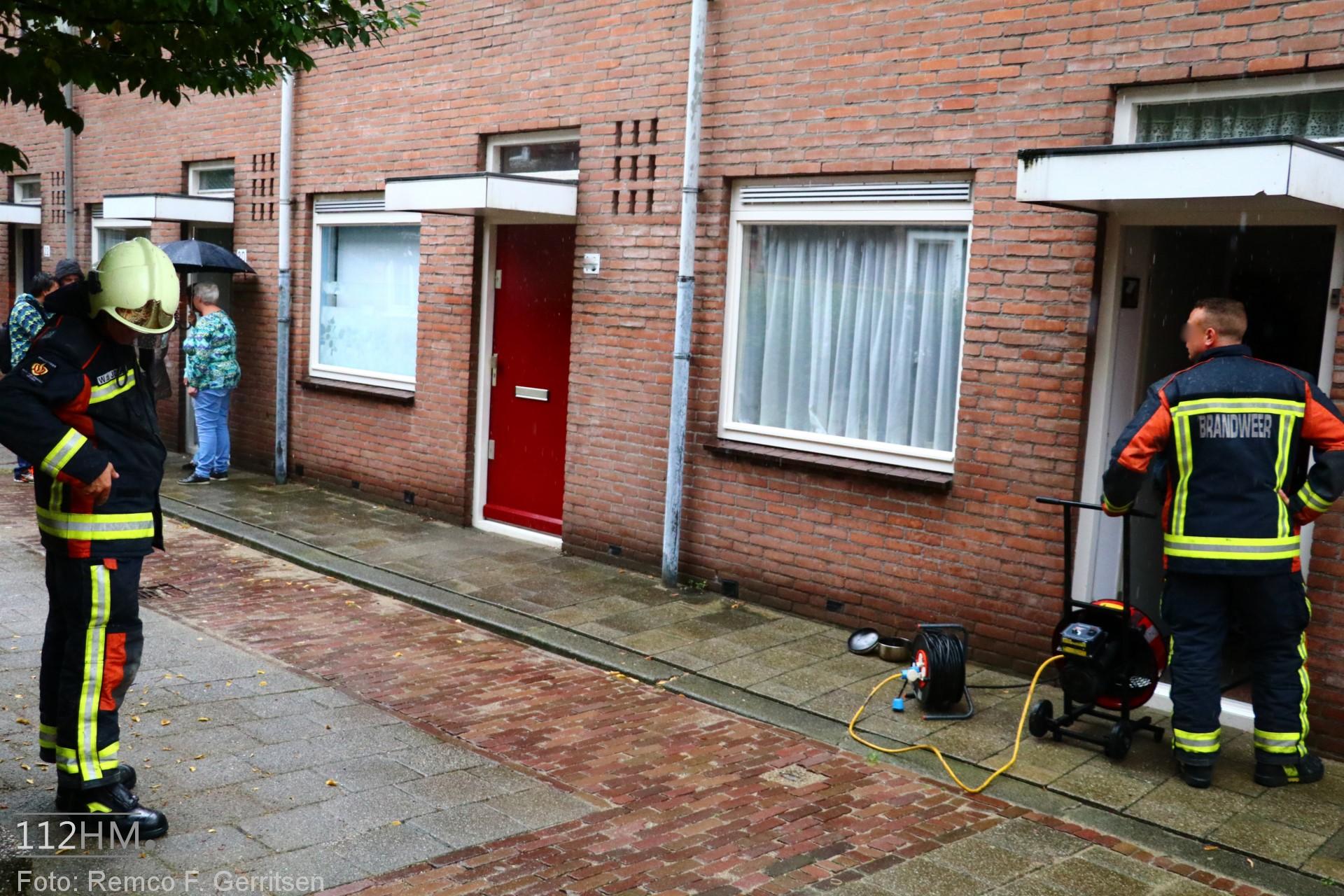 16-10-02-prio-1-woningbrand-robaarstraat-gouda-9-112hm-nl
